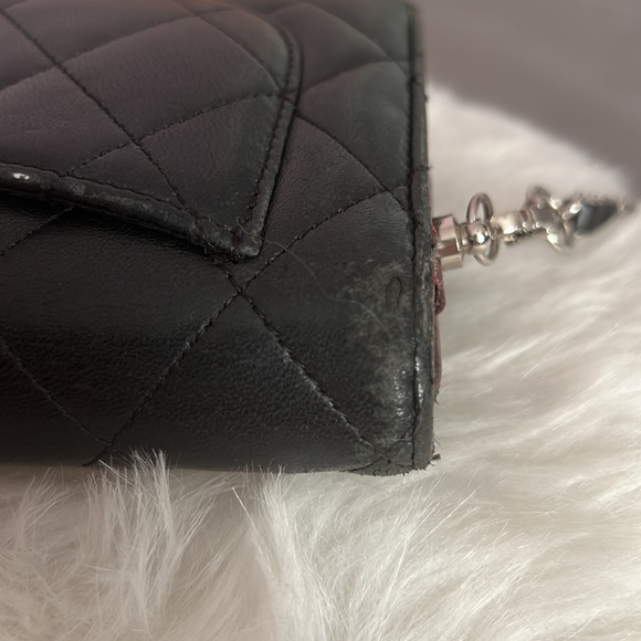 Authentic Chanel wallet - Picture 11 of 16